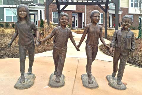 2017 design Custom Made Four Bronze Child Sculptures for Backyard Decor