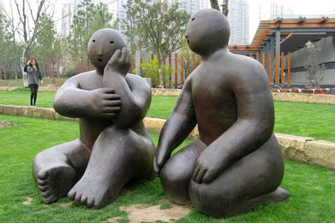 Garden design Decorative Bronze Abstract Figures Sculpture on Sale