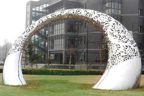 Outdoor Mirror Stainless steel facade sculpture, curved shape Hyperboloid facading